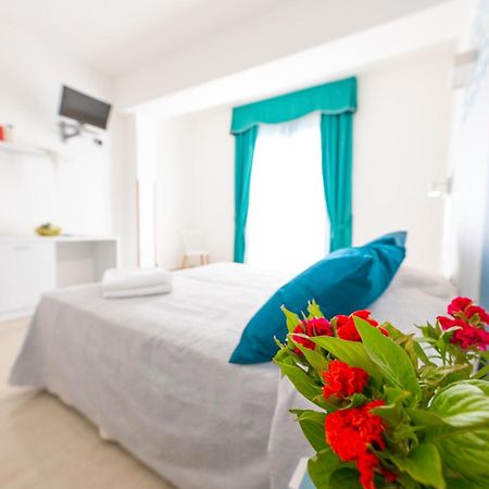 Hotel Magna Grecia 莱乌卡 外观 照片