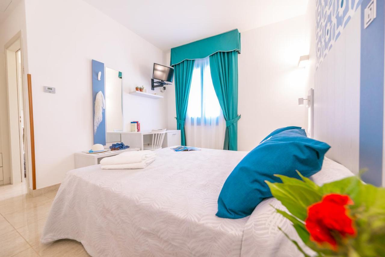 Hotel Magna Grecia 莱乌卡 外观 照片