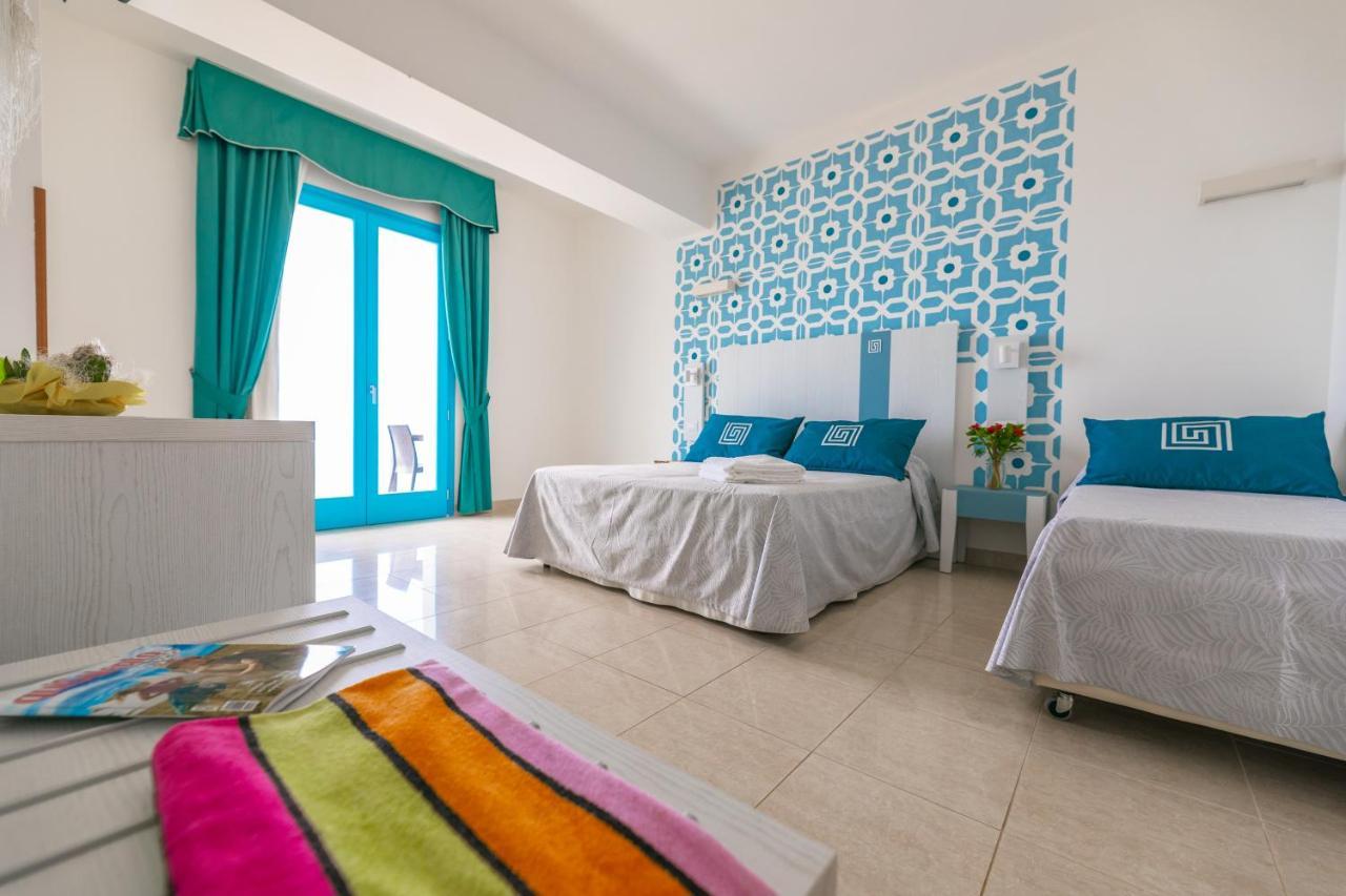 Hotel Magna Grecia 莱乌卡 外观 照片