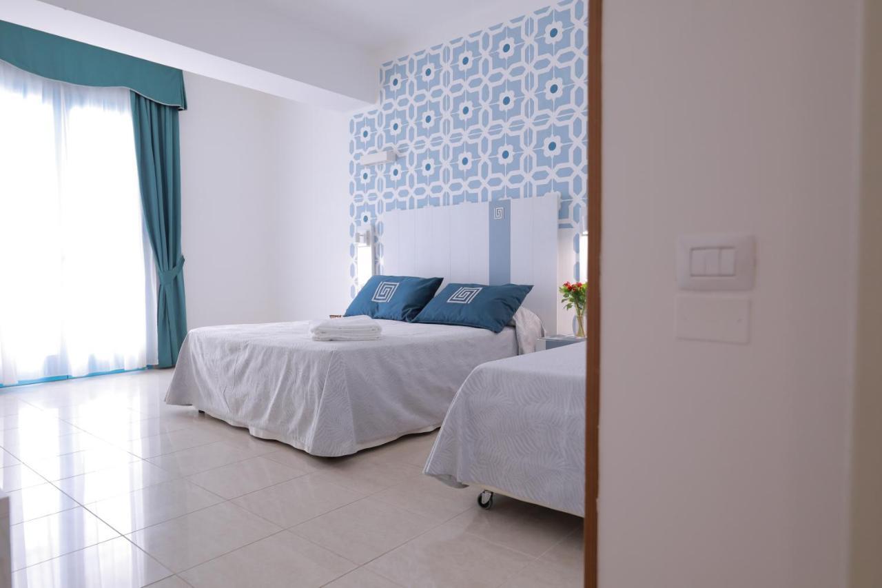 Hotel Magna Grecia 莱乌卡 外观 照片