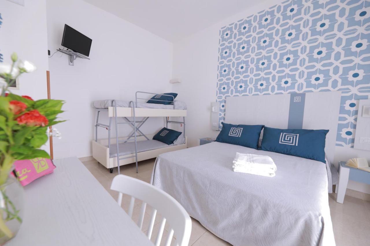 Hotel Magna Grecia 莱乌卡 外观 照片