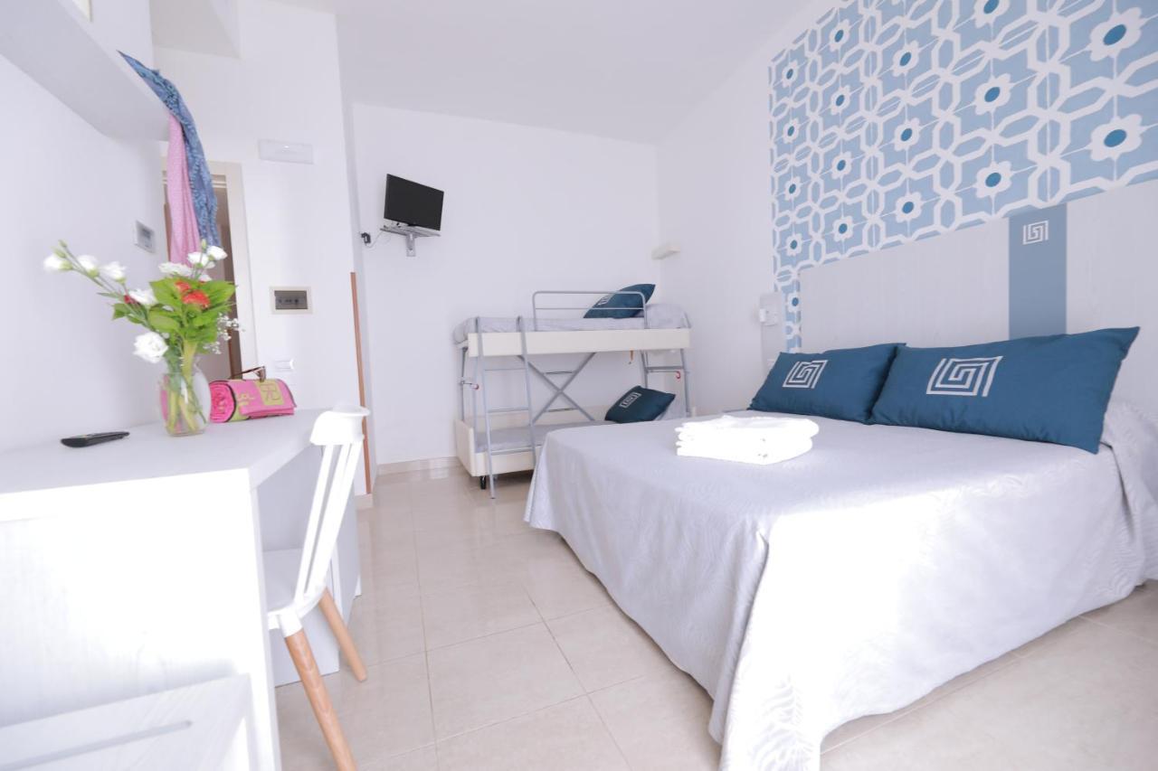 Hotel Magna Grecia 莱乌卡 外观 照片